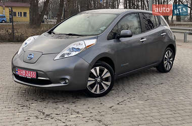 Хетчбек Nissan Leaf 2015 в Вінниці