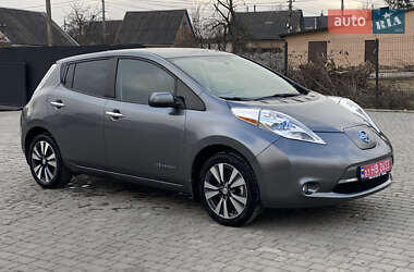 Хетчбек Nissan Leaf 2015 в Вінниці