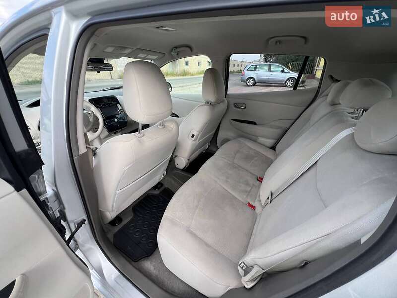 Хэтчбек Nissan Leaf 2012 в Казатине фото 8 Хэтчбек Nissan Leaf 2012 в Казатине