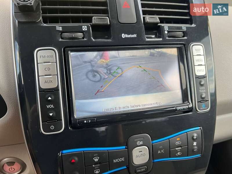 Хэтчбек Nissan Leaf 2012 в Казатине фото 15 Хэтчбек Nissan Leaf 2012 в Казатине