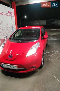 Хетчбек Nissan Leaf 2016 в Вінниці