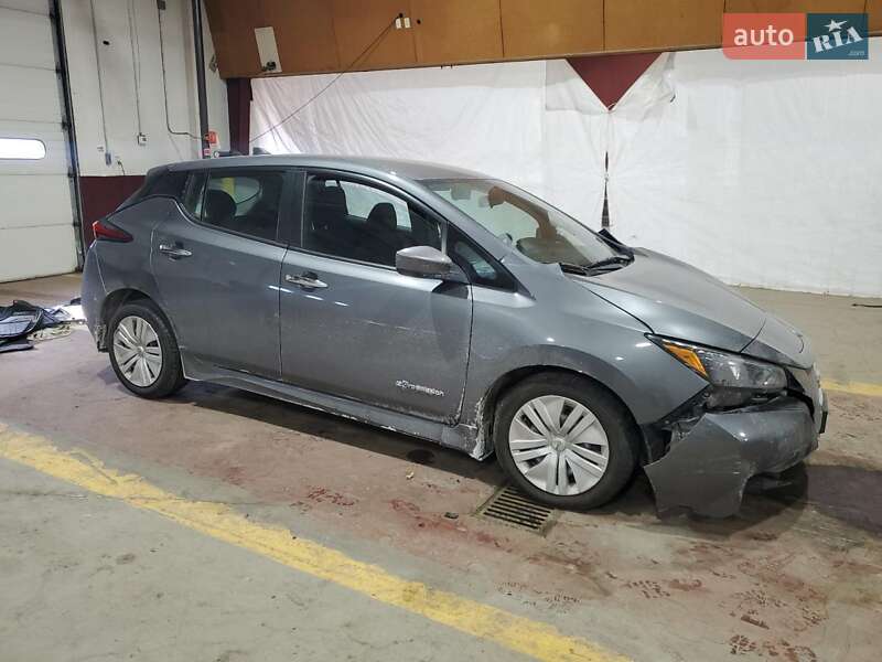 Хэтчбек Nissan Leaf 2018 в Черкассах