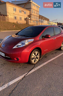 Хетчбек Nissan Leaf 2013 в Вінниці