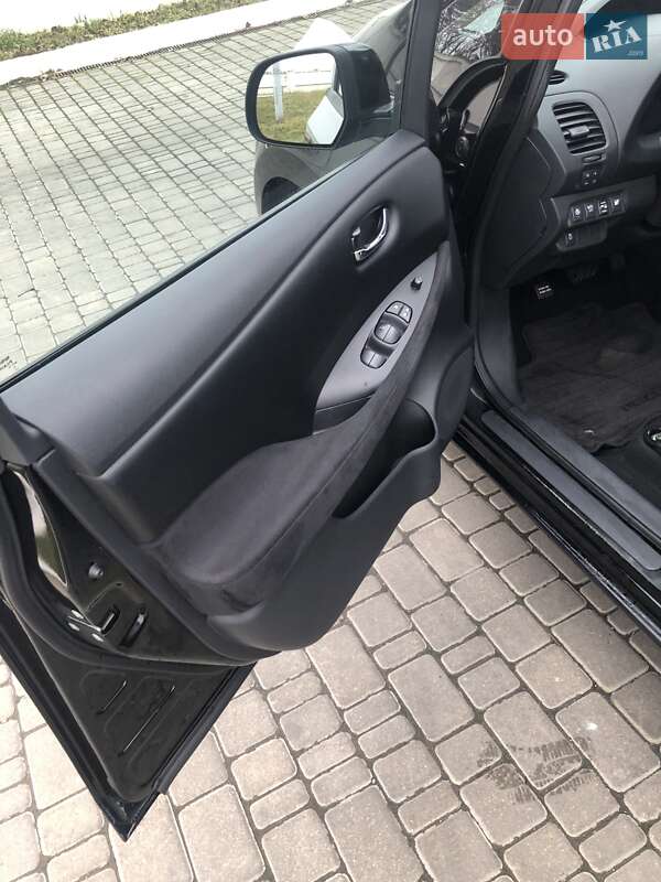 Хэтчбек Nissan Leaf 2014 в Одессе