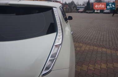 Хетчбек Nissan Leaf 2012 в Самборі