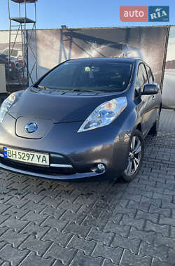 Хетчбек Nissan Leaf 2013 в Одесі