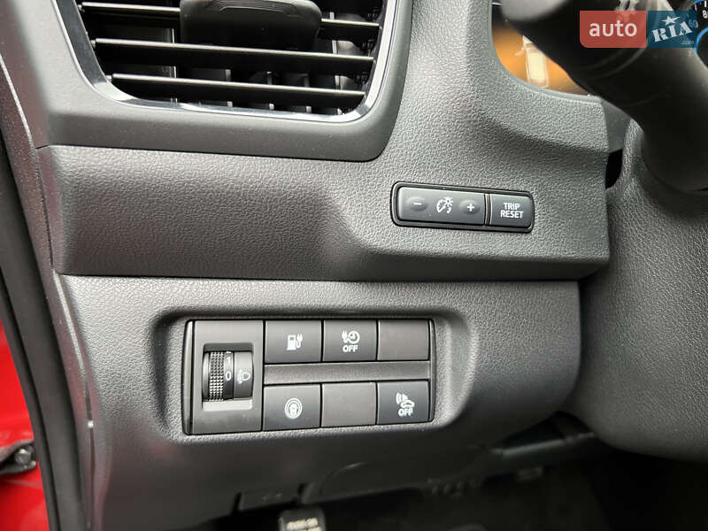 Хетчбек Nissan Leaf 2018 в Мостиській