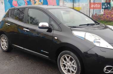 Хэтчбек Nissan Leaf 2014 в Кременчуге