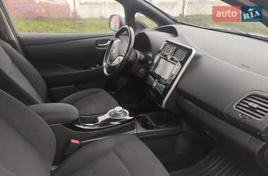 Хэтчбек Nissan Leaf 2014 в Кременчуге