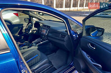 Хэтчбек Nissan Leaf 2020 в Днепре