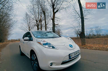 Хетчбек Nissan Leaf 2016 в Бородянці