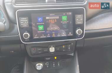 Хэтчбек Nissan Leaf 2020 в 