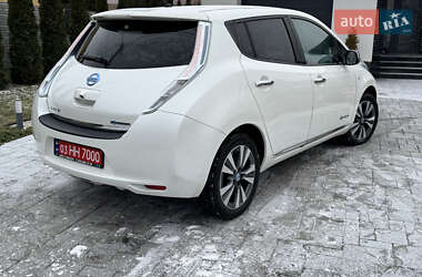 Хэтчбек Nissan Leaf 2014 в Ровно