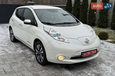 Хэтчбек Nissan Leaf 2014 в Ровно