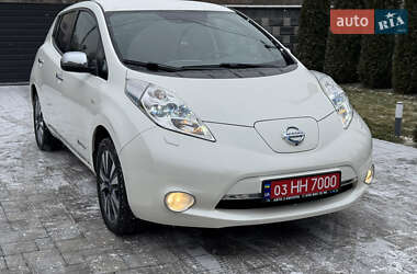 Хэтчбек Nissan Leaf 2014 в Ровно