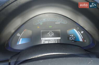 Хэтчбек Nissan Leaf 2016 в 