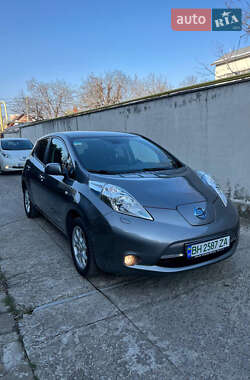 Nissan Leaf 2014