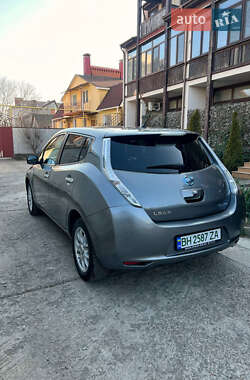 Хэтчбек Nissan Leaf 2014 в Одессе