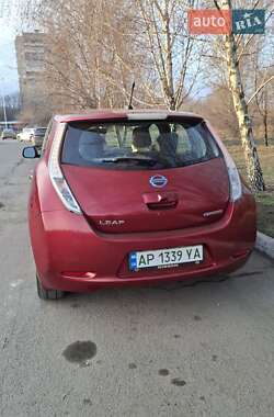 Хетчбек Nissan Leaf 2013 в Запоріжжі