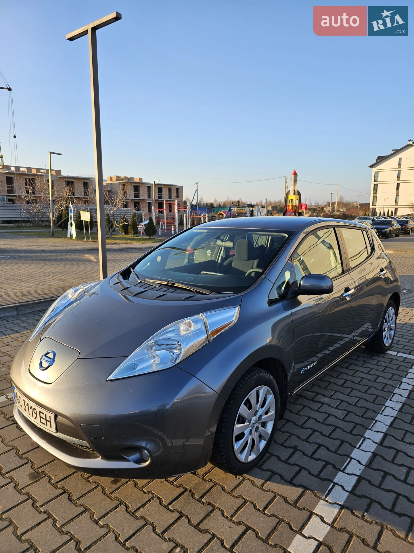 2016 Nissan Leaf - фото 1