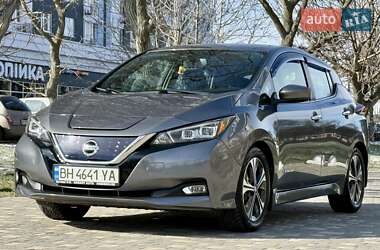 Хэтчбек Nissan Leaf 2018 в Одессе