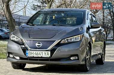 Хэтчбек Nissan Leaf 2018 в Одессе