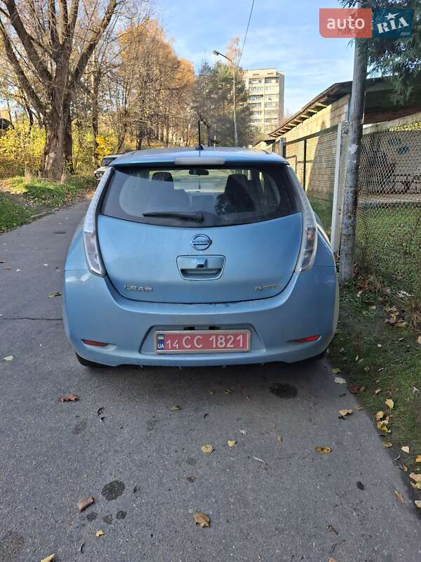 Хетчбек Nissan Leaf 2015 в Трускавці
