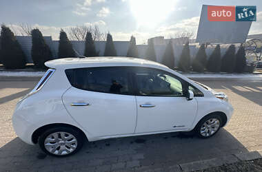 Хетчбек Nissan Leaf 2015 в Львові