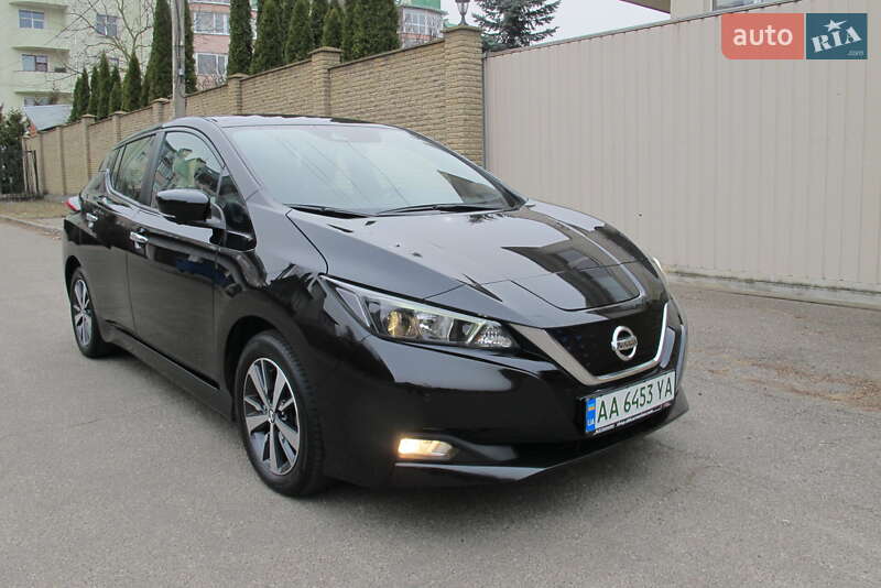 Nissan Leaf 2021