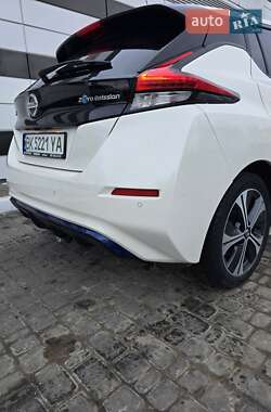 Хэтчбек Nissan Leaf 2019 в Ровно