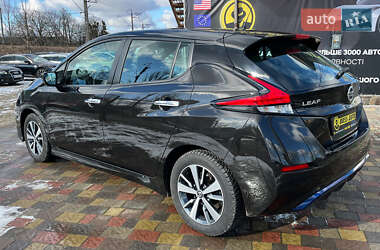 Хэтчбек Nissan Leaf 2020 в 