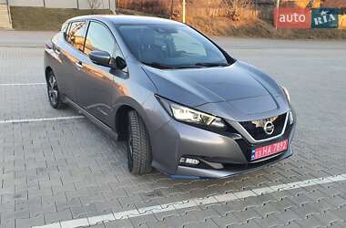 Хэтчбек Nissan Leaf 2019 в Черновцах