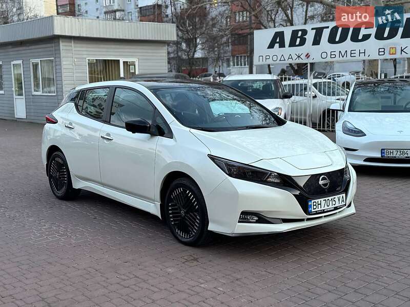 Nissan Leaf 2023