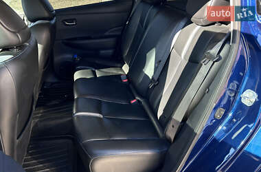 Хэтчбек Nissan Leaf 2019 в 