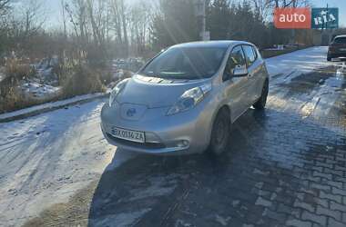 Хетчбек Nissan Leaf 2013 в Хмельницькому