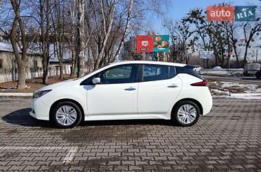 Хэтчбек Nissan Leaf 2021 в Киеве