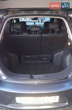 Хэтчбек Nissan Leaf 2014 в 