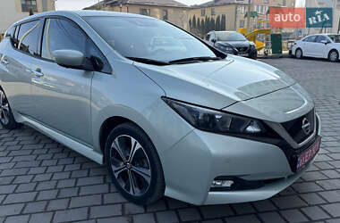 Хэтчбек Nissan Leaf 2018 в Луцке