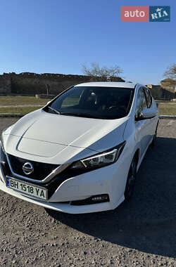Хэтчбек Nissan Leaf 2021 в Одессе