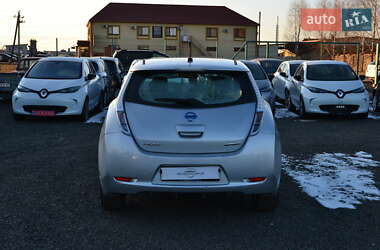 Хэтчбек Nissan Leaf 2014 в 