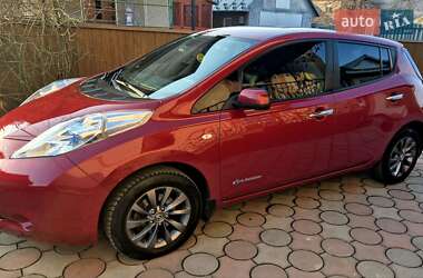 Хетчбек Nissan Leaf 2013 в Снятині