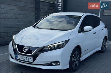 Хэтчбек Nissan Leaf 2018 в Ужгороде