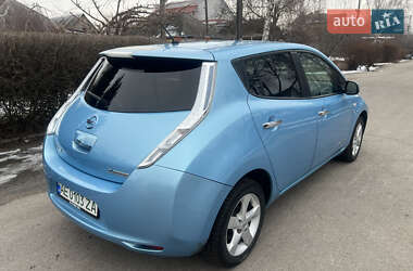 Хетчбек Nissan Leaf 2014 в Дніпрі