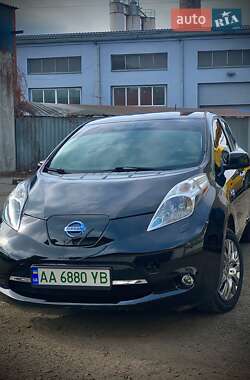 Хэтчбек Nissan Leaf 2014 в Киеве