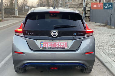 Хетчбек Nissan Leaf 2018 в Житомирі