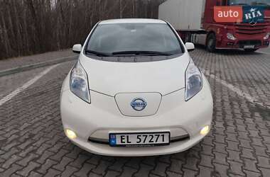 Хетчбек Nissan Leaf 2015 в 