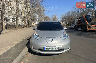 Хетчбек Nissan Leaf 2014 в Миколаєві