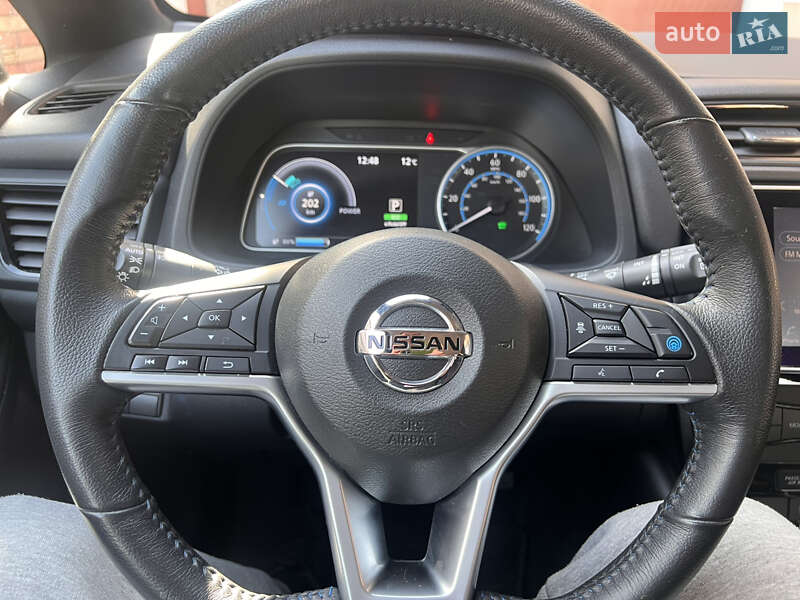 Хетчбек Nissan Leaf 2020 в Тернополі