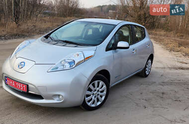 Хетчбек Nissan Leaf 2014 в Ніжині