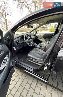 Хэтчбек Nissan Leaf 2019 в 